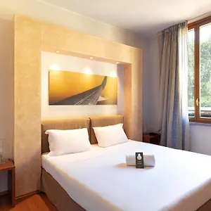 https://park-motel-hotel-la-selva.it-lombardy.com