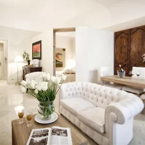 Hotel Palazzo Brunaccini ****